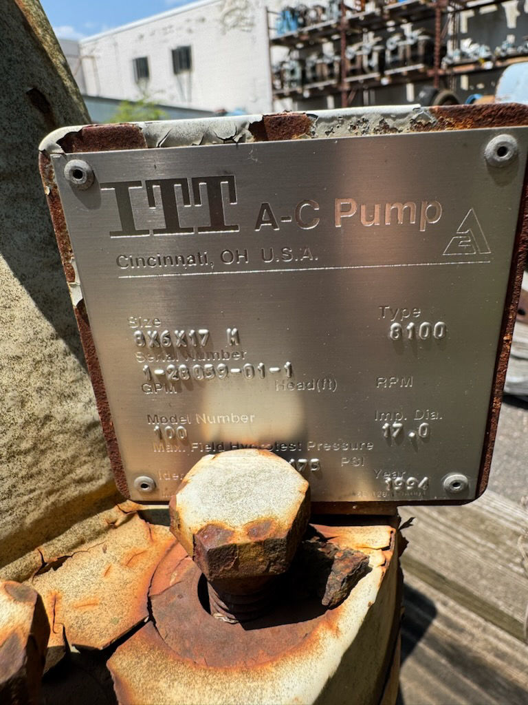 3886